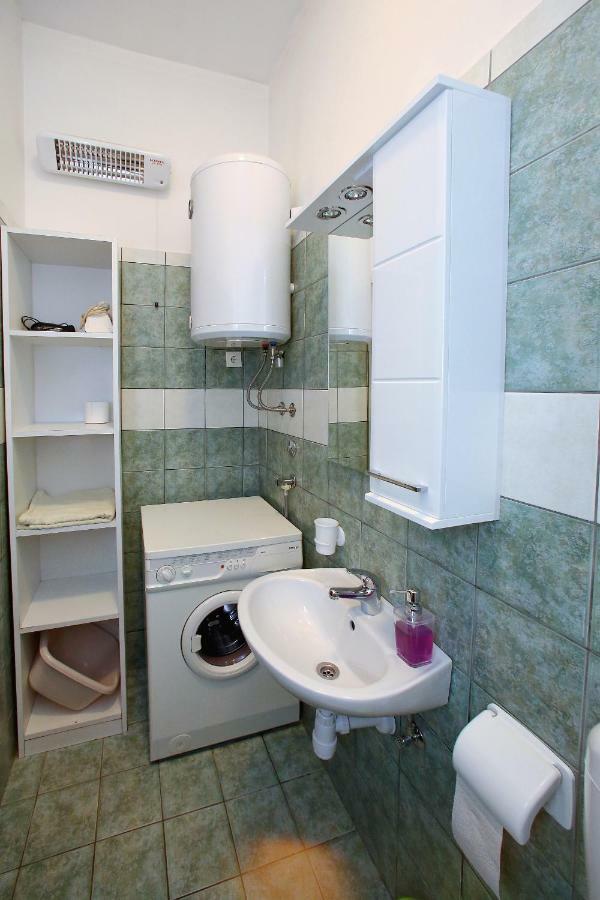 Apartment Zora Zara Esterno foto