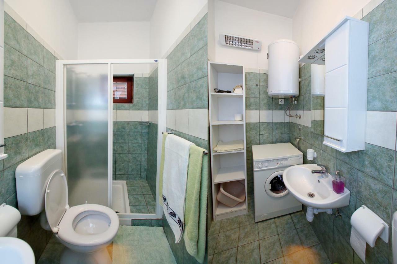 Apartment Zora Zara Esterno foto